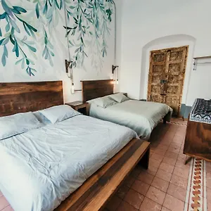 https://casa-jaguar.hotelspuebla.com