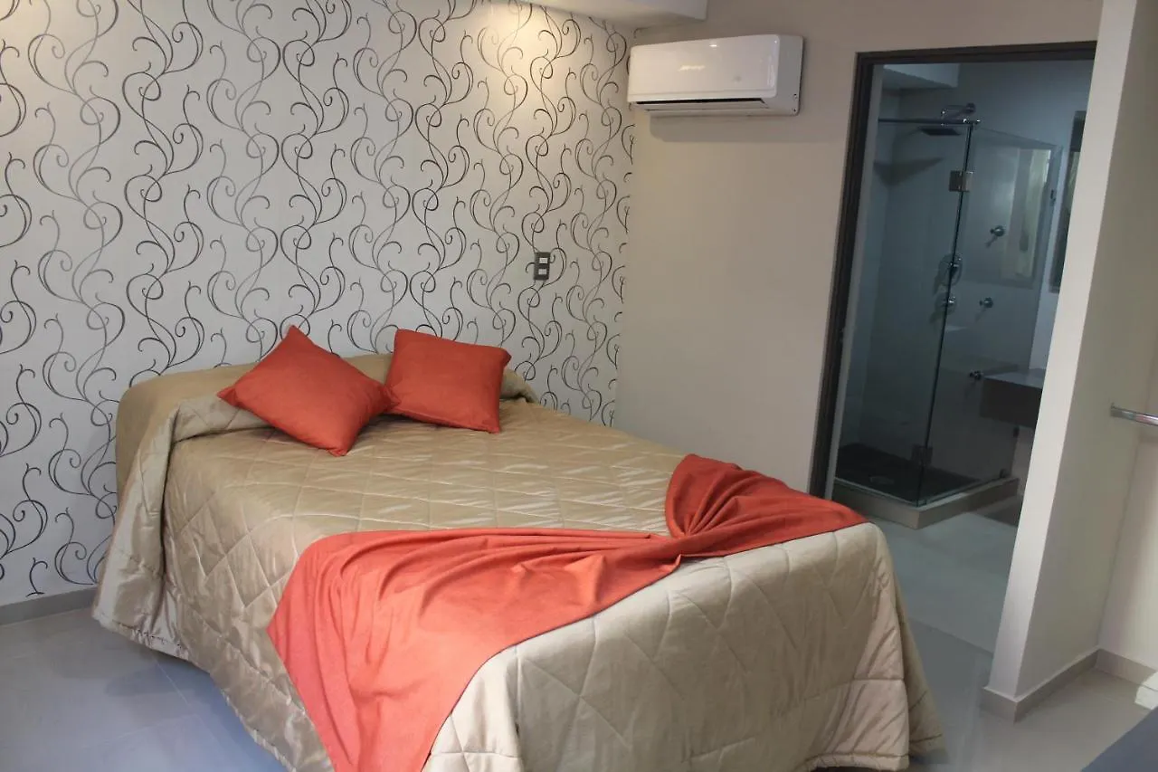 Suites San Luis Mazatlán 3*,